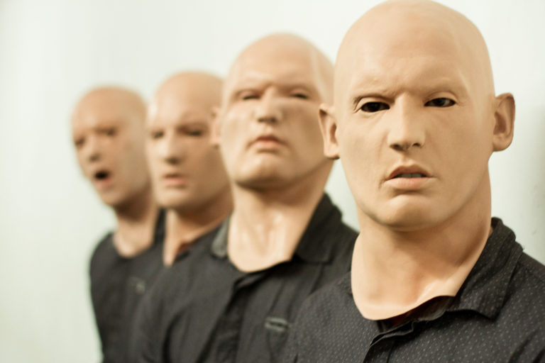 Physical Momentum - En Tercera Persona